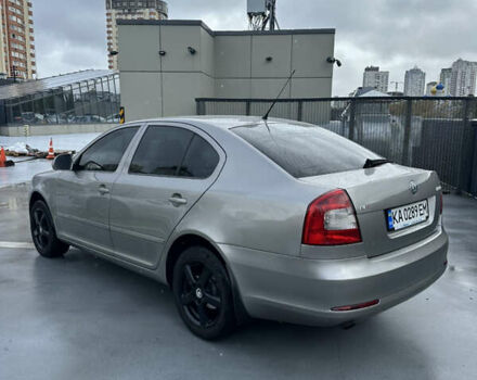 Бежевый Шкода Октавия, объемом двигателя 1.6 л и пробегом 242 тыс. км за 6800 $, фото 3 на Automoto.ua