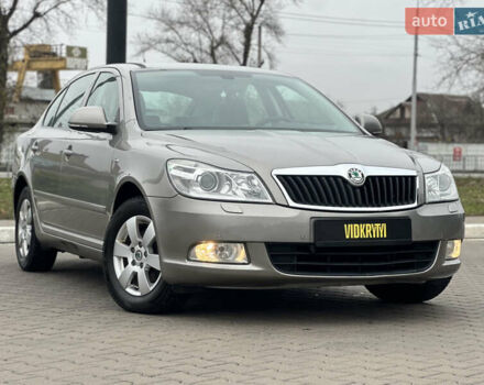 Бежевий Шкода Октавія, об'ємом двигуна 1.8 л та пробігом 231 тис. км за 9350 $, фото 5 на Automoto.ua