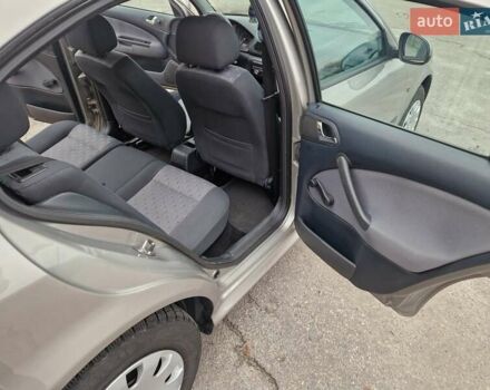 Бежевий Шкода Октавія, об'ємом двигуна 1.6 л та пробігом 188 тис. км за 6900 $, фото 20 на Automoto.ua