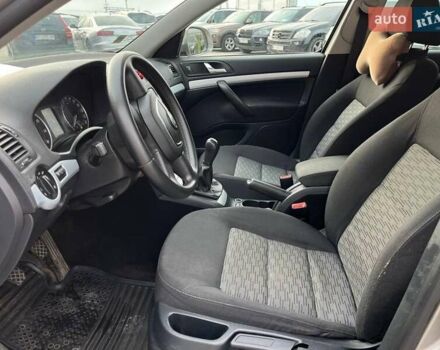 Бежевый Шкода Октавия, объемом двигателя 1.6 л и пробегом 214 тыс. км за 6790 $, фото 12 на Automoto.ua