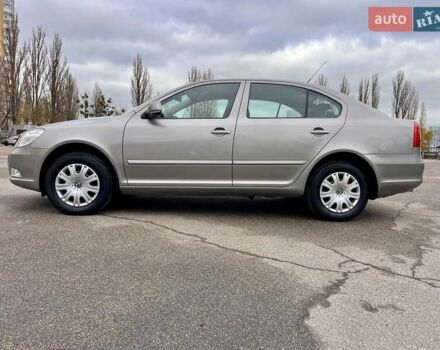 Бежевий Шкода Октавія, об'ємом двигуна 1.6 л та пробігом 59 тис. км за 10700 $, фото 15 на Automoto.ua