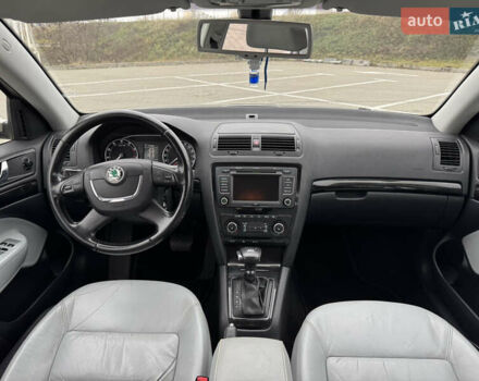 Бежевий Шкода Октавія, об'ємом двигуна 1.8 л та пробігом 231 тис. км за 8300 $, фото 10 на Automoto.ua