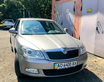 Бежевий Шкода Октавія, об'ємом двигуна 1.8 л та пробігом 164 тис. км за 8300 $, фото 1 на Automoto.ua