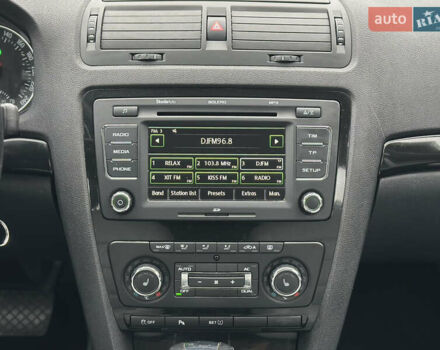 Бежевий Шкода Октавія, об'ємом двигуна 1.8 л та пробігом 231 тис. км за 9350 $, фото 25 на Automoto.ua