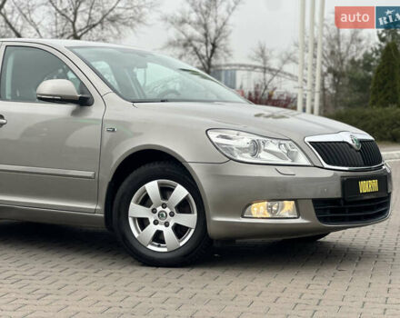 Бежевий Шкода Октавія, об'ємом двигуна 1.8 л та пробігом 231 тис. км за 9350 $, фото 8 на Automoto.ua