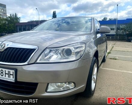 Бежевий Шкода Октавія, об'ємом двигуна 1.8 л та пробігом 186 тис. км за 9000 $, фото 2 на Automoto.ua