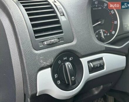 Бежевый Шкода Октавия, объемом двигателя 1.6 л и пробегом 214 тыс. км за 6790 $, фото 15 на Automoto.ua