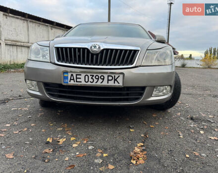Бежевый Шкода Октавия, объемом двигателя 1.8 л и пробегом 173 тыс. км за 6500 $, фото 1 на Automoto.ua