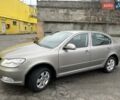 Бежевый Шкода Октавия, объемом двигателя 1.8 л и пробегом 250 тыс. км за 7500 $, фото 1 на Automoto.ua
