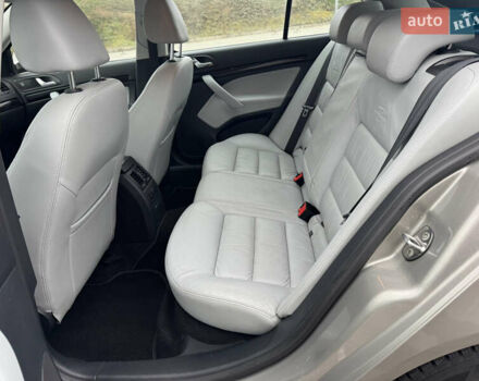 Бежевий Шкода Октавія, об'ємом двигуна 1.8 л та пробігом 231 тис. км за 8300 $, фото 11 на Automoto.ua