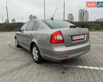 Бежевий Шкода Октавія, об'ємом двигуна 1.8 л та пробігом 231 тис. км за 8300 $, фото 6 на Automoto.ua