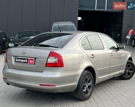 Бежевый Шкода Октавия, объемом двигателя 1.6 л и пробегом 214 тыс. км за 6790 $, фото 6 на Automoto.ua