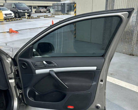 Бежевый Шкода Октавия, объемом двигателя 1.6 л и пробегом 242 тыс. км за 6800 $, фото 10 на Automoto.ua