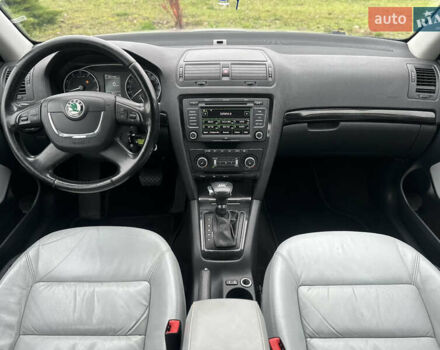 Бежевий Шкода Октавія, об'ємом двигуна 1.8 л та пробігом 231 тис. км за 9350 $, фото 20 на Automoto.ua