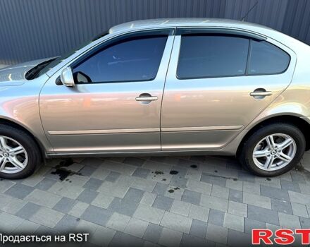 Бежевый Шкода Октавия, объемом двигателя 1.8 л и пробегом 172 тыс. км за 6800 $, фото 2 на Automoto.ua