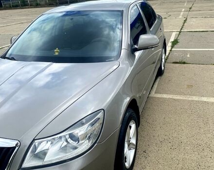 Бежевий Шкода Октавія, об'ємом двигуна 1.8 л та пробігом 186 тис. км за 9000 $, фото 1 на Automoto.ua