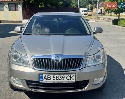 Бежевый Шкода Октавия, объемом двигателя 1.8 л и пробегом 212 тыс. км за 7999 $, фото 1 на Automoto.ua