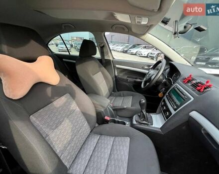 Бежевый Шкода Октавия, объемом двигателя 1.6 л и пробегом 214 тыс. км за 6790 $, фото 32 на Automoto.ua