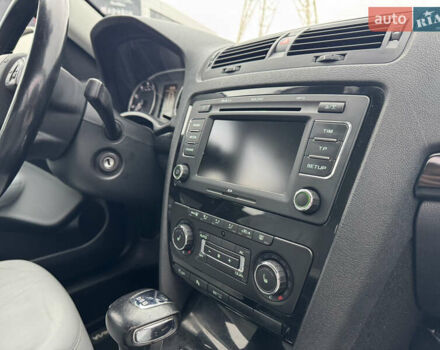 Бежевий Шкода Октавія, об'ємом двигуна 1.8 л та пробігом 231 тис. км за 8300 $, фото 16 на Automoto.ua