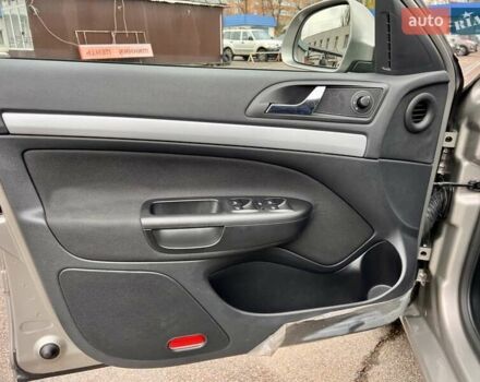 Бежевий Шкода Октавія, об'ємом двигуна 1.6 л та пробігом 59 тис. км за 10700 $, фото 34 на Automoto.ua