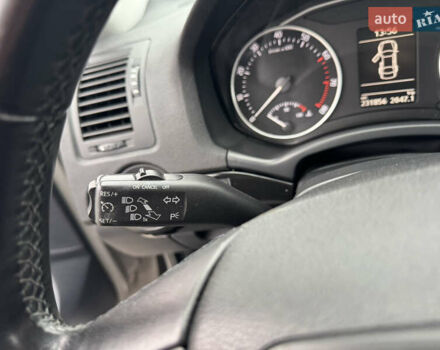 Бежевий Шкода Октавія, об'ємом двигуна 1.8 л та пробігом 231 тис. км за 8300 $, фото 23 на Automoto.ua