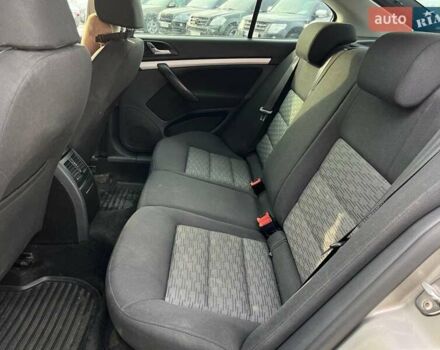 Бежевый Шкода Октавия, объемом двигателя 1.6 л и пробегом 214 тыс. км за 6790 $, фото 23 на Automoto.ua