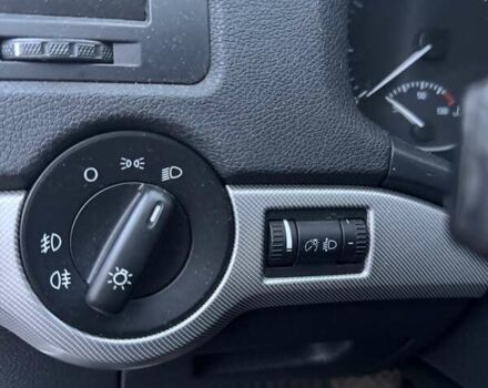 Бежевый Шкода Октавия, объемом двигателя 1.8 л и пробегом 167 тыс. км за 9999 $, фото 11 на Automoto.ua