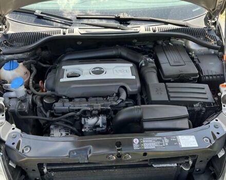 Бежевый Шкода Октавия, объемом двигателя 1.8 л и пробегом 113 тыс. км за 8000 $, фото 8 на Automoto.ua