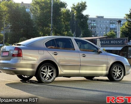 Бежевый Шкода Октавия, объемом двигателя 1.2 л и пробегом 190 тыс. км за 6900 $, фото 5 на Automoto.ua