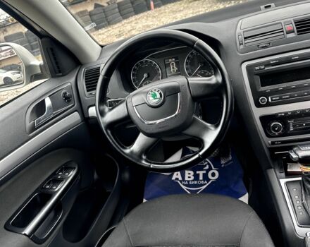 Бежевий Шкода Октавія, об'ємом двигуна 1.6 л та пробігом 255 тис. км за 7900 $, фото 7 на Automoto.ua