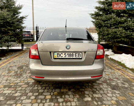 Бежевий Шкода Октавія, об'ємом двигуна 1.6 л та пробігом 226 тис. км за 8100 $, фото 20 на Automoto.ua