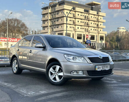 Бежевый Шкода Октавия, объемом двигателя 1.8 л и пробегом 143 тыс. км за 8990 $, фото 10 на Automoto.ua