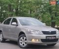 Бежевый Шкода Октавия, объемом двигателя 1.8 л и пробегом 137 тыс. км за 7599 $, фото 3 на Automoto.ua