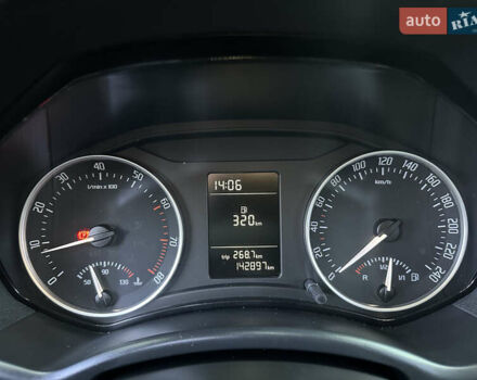 Бежевый Шкода Октавия, объемом двигателя 1.8 л и пробегом 143 тыс. км за 8990 $, фото 18 на Automoto.ua