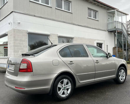 Бежевый Шкода Октавия, объемом двигателя 1.97 л и пробегом 250 тыс. км за 9500 $, фото 11 на Automoto.ua