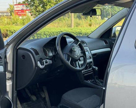 Шкода Октавія 2011 у Виноградове на Automoto.ua Бежевий Шкода Октавія, об'ємом двигуна 1.6 л та пробігом 320 тис. км за 7500 $, фото 9 на Automoto.ua