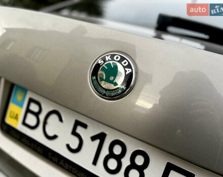 Бежевий Шкода Октавія, об'ємом двигуна 1.6 л та пробігом 226 тис. км за 8100 $, фото 17 на Automoto.ua