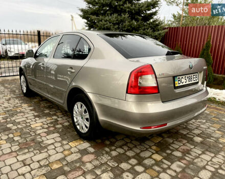 Бежевий Шкода Октавія, об'ємом двигуна 1.6 л та пробігом 226 тис. км за 8100 $, фото 11 на Automoto.ua