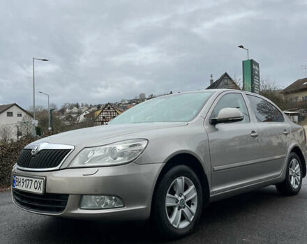 Бежевый Шкода Октавия, объемом двигателя 1.97 л и пробегом 250 тыс. км за 9500 $, фото 2 на Automoto.ua