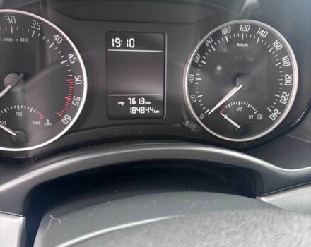 Бежевий Шкода Октавія, об'ємом двигуна 1.6 л та пробігом 184 тис. км за 8999 $, фото 2 на Automoto.ua