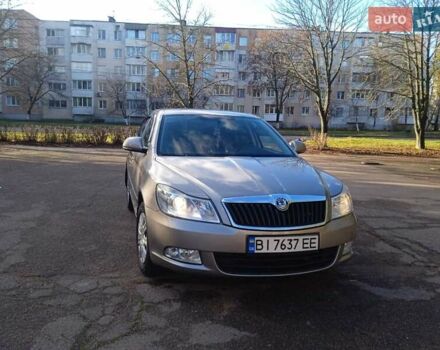 Бежевий Шкода Октавія, об'ємом двигуна 1.6 л та пробігом 232 тис. км за 8800 $, фото 3 на Automoto.ua