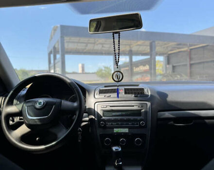 Бежевый Шкода Октавия, объемом двигателя 1.4 л и пробегом 225 тыс. км за 6700 $, фото 6 на Automoto.ua