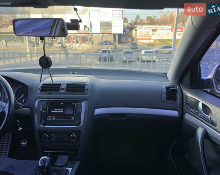 Бежевый Шкода Октавия, объемом двигателя 1.8 л и пробегом 143 тыс. км за 8990 $, фото 25 на Automoto.ua