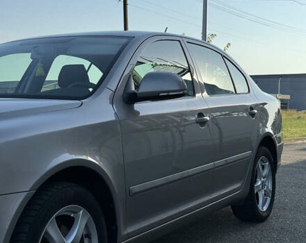 Шкода Октавія 2011 у Виноградове на Automoto.ua Бежевий Шкода Октавія, об'ємом двигуна 1.6 л та пробігом 320 тис. км за 7500 $, фото 6 на Automoto.ua