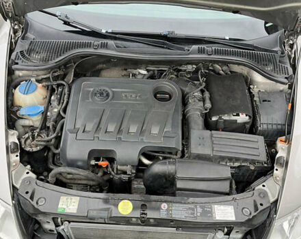 Бежевый Шкода Октавия, объемом двигателя 1.97 л и пробегом 250 тыс. км за 9500 $, фото 33 на Automoto.ua