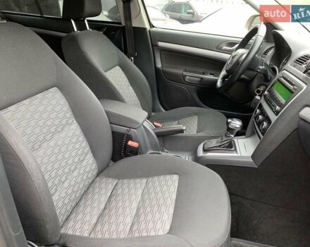 Бежевий Шкода Октавія, об'ємом двигуна 1.8 л та пробігом 217 тис. км за 8990 $, фото 23 на Automoto.ua