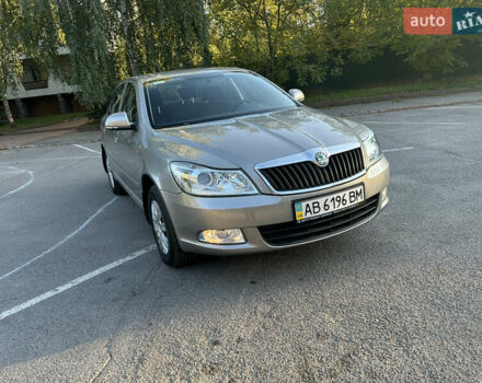 Бежевый Шкода Октавия, объемом двигателя 1.8 л и пробегом 40 тыс. км за 11900 $, фото 1 на Automoto.ua