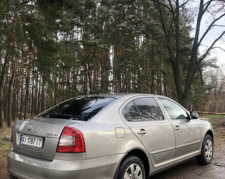 Бежевый Шкода Октавия, объемом двигателя 1.8 л и пробегом 365 тыс. км за 9000 $, фото 3 на Automoto.ua