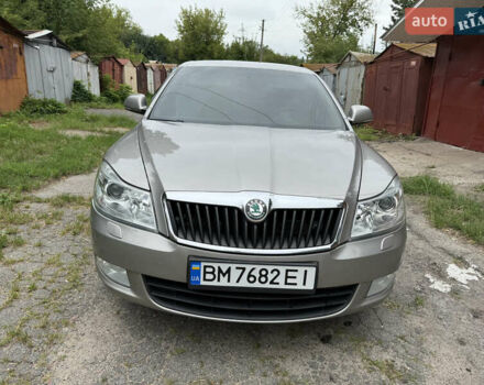 Бежевый Шкода Октавия, объемом двигателя 1.8 л и пробегом 145 тыс. км за 7900 $, фото 2 на Automoto.ua