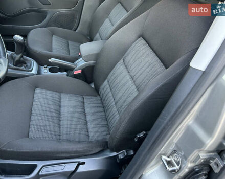 Бежевый Шкода Октавия, объемом двигателя 1.8 л и пробегом 39 тыс. км за 12200 $, фото 31 на Automoto.ua